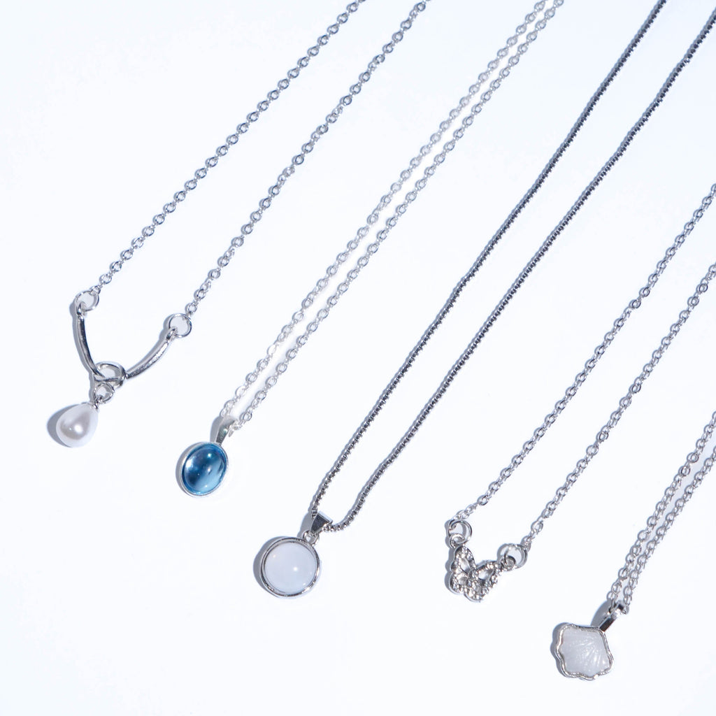 Luna Essential 5-Piece set Necklace - Women