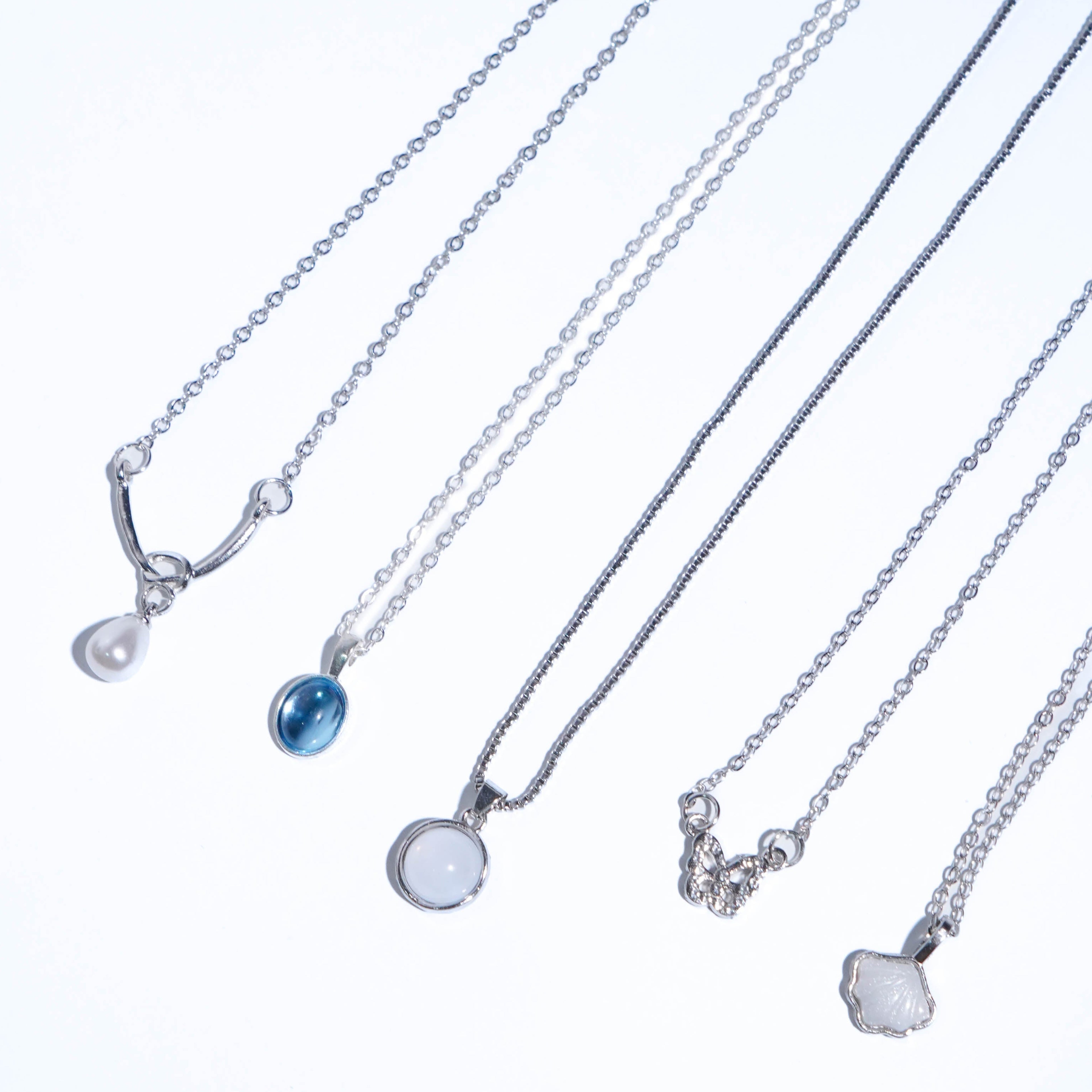 Luna Essential 5-Piece set Necklace - Women